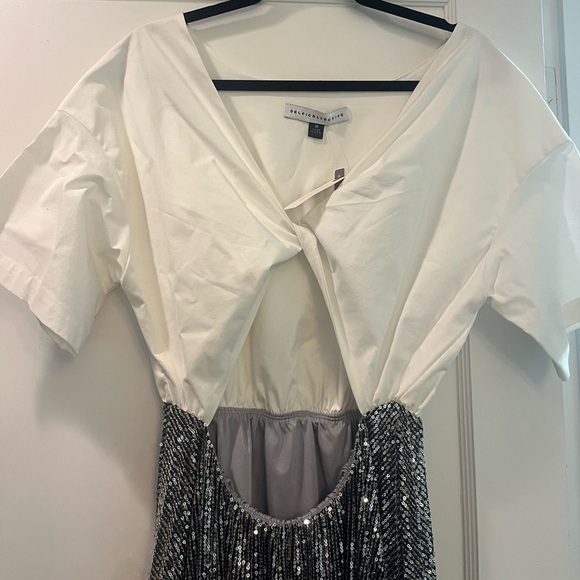 Anthropologie Delfi Collective Tofer White Metallic Pleated Midi Dress Size M - Picture 2 of 10